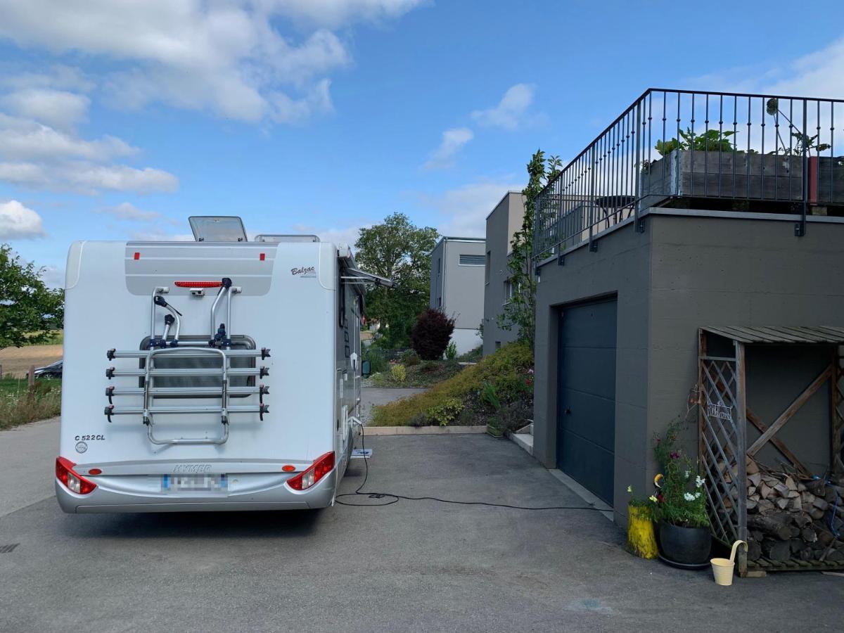 C&C Motorhome/Rv/Caravan/Van Park La Sonnaz Ngoại thất bức ảnh